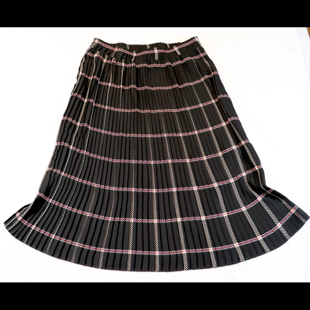 High Waist Pleated Chiffon Midi Skirt